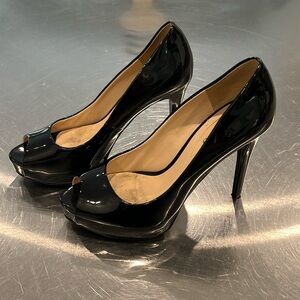 GUESS Black Patent Leather Peep-toe Platform  Stilettos